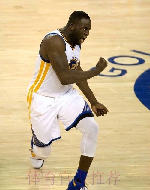 追梦最近进攻端出现好转的原因?科尔:我觉得他更受控了 追梦最近进攻端出现好转的原因?科尔:我觉得他更受控了